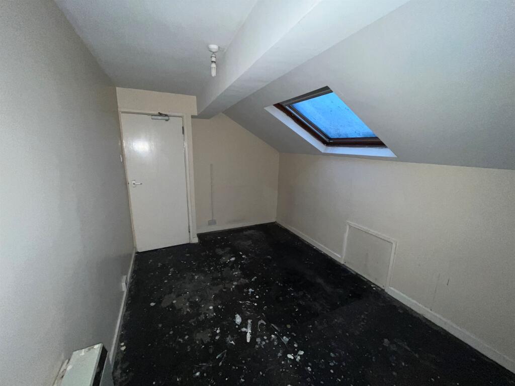 Additional image 12 of Merton Road, Bradford