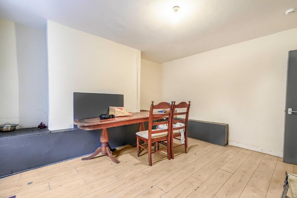 Additional image 4 of Spring Place, Bradford, BD7