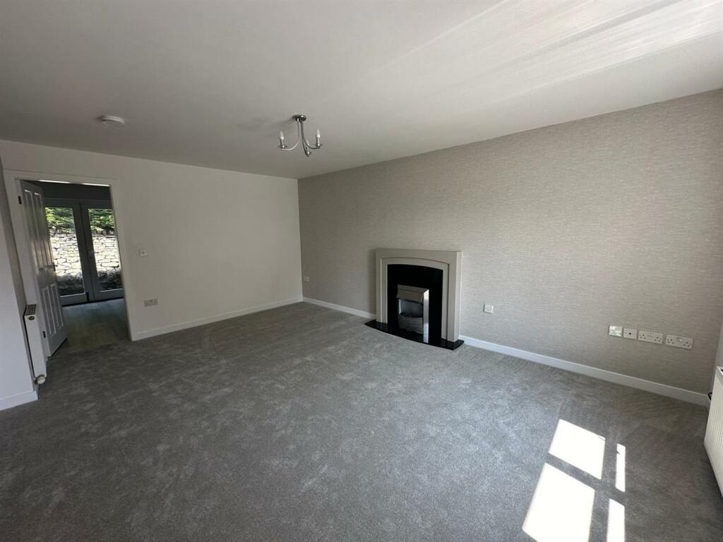 Additional image 16 of St. Johns Close, Silsden