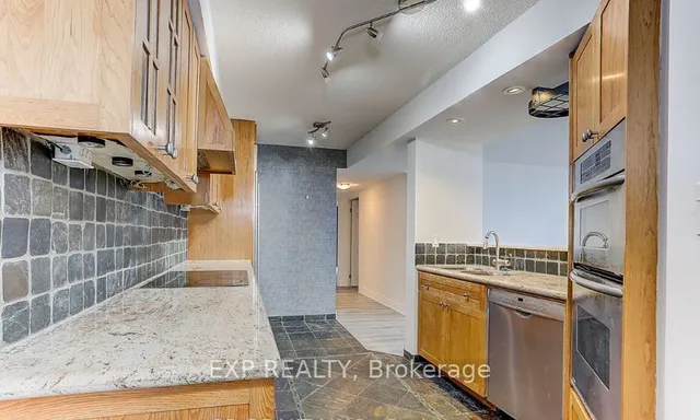 Additional image 5 of 24 Wellesley St Unit 2508