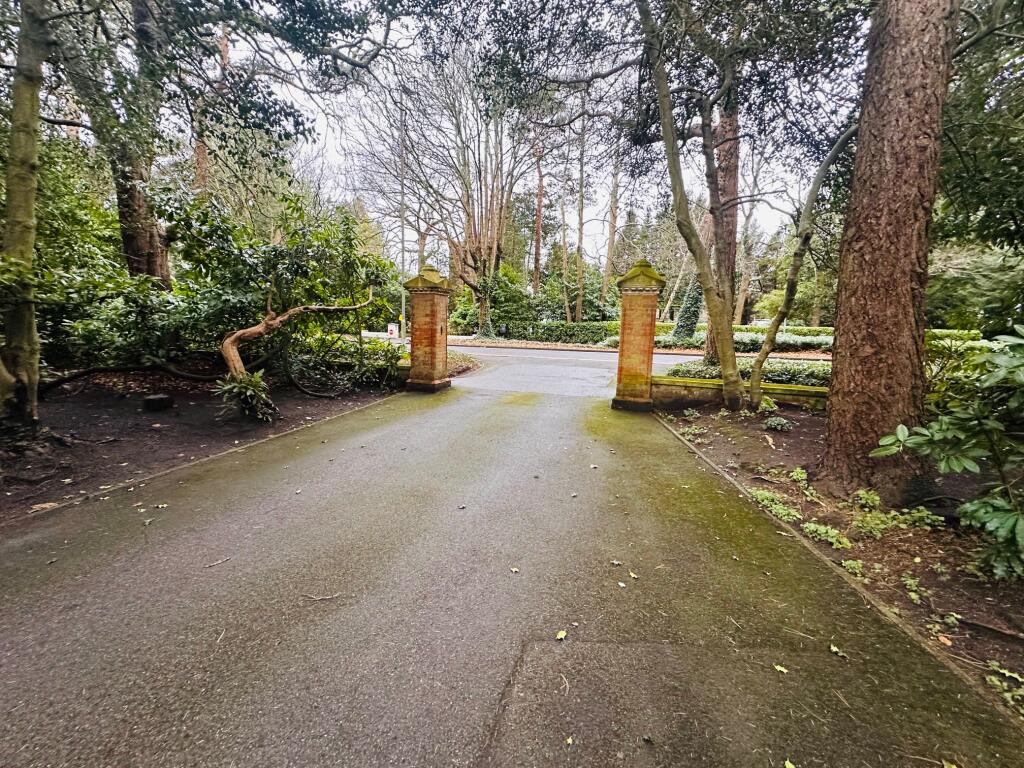 Additional image 19 of The Avenue, POOLE