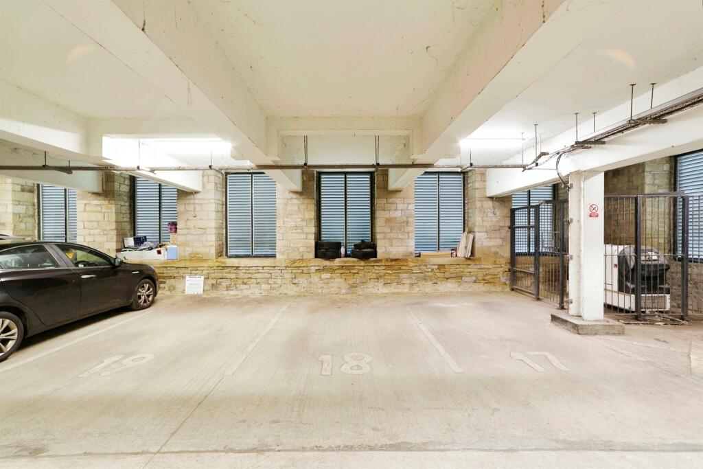 Additional image 9 of Meadow Road, Apperley Bridge, Bradford