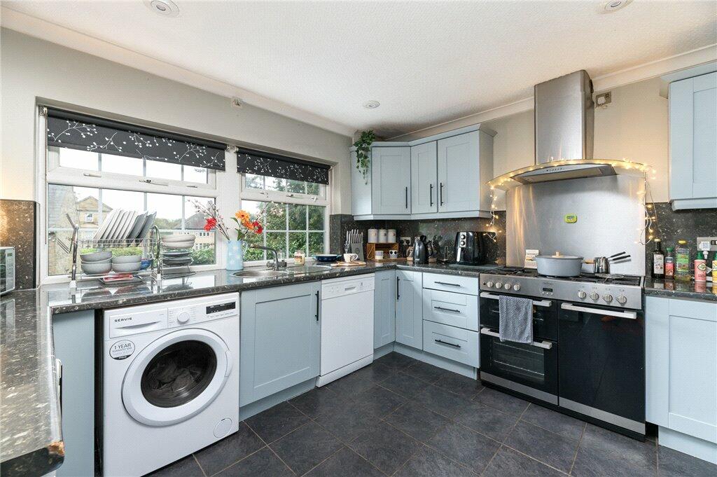 Additional image 4 of Emmfield Drive, Bradford, West Yorkshire, BD9