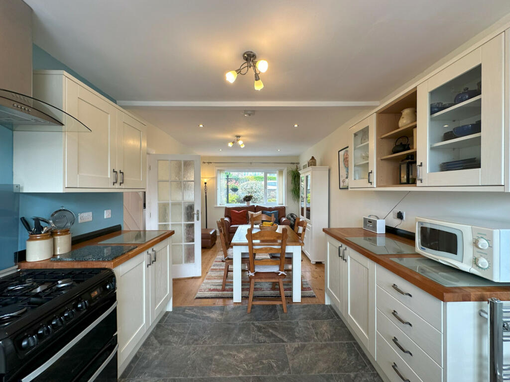 Additional image 41 of Moorfield Drive, Oakworth, BD22