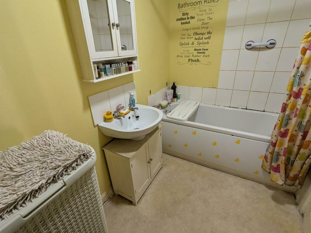 Additional image 40 of 1-11, Laburnum Place Apperley Bridge, Bradford, BD10 0NA