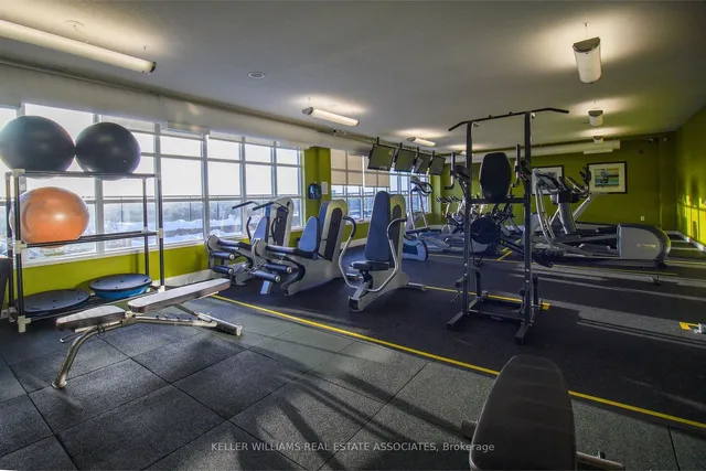 Additional image 27 of 112 Benton St Unit 601