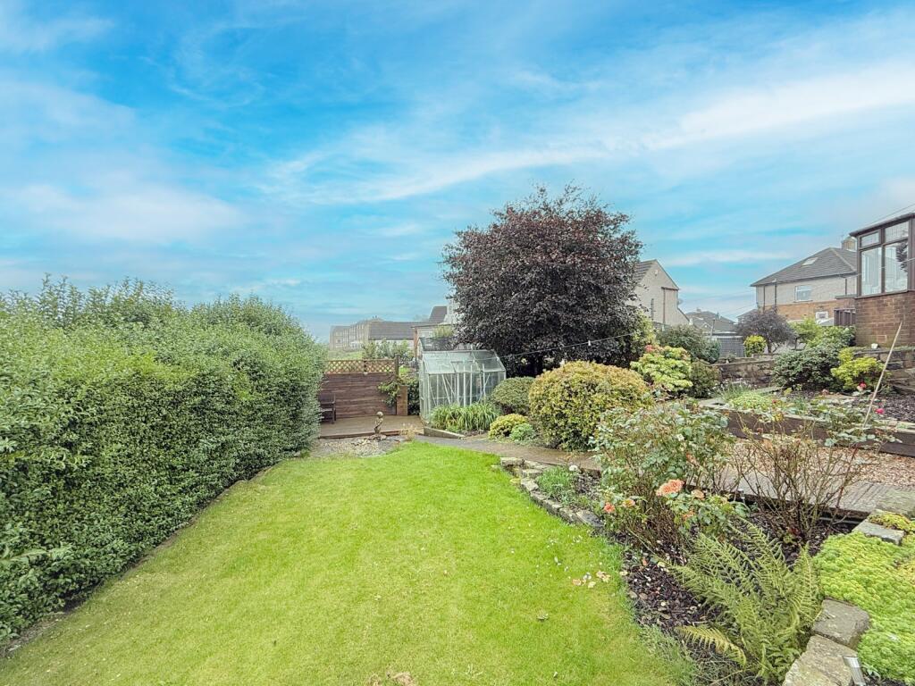 Additional image 18 of Coombe Hill, Queensbury, Bradford, BD13