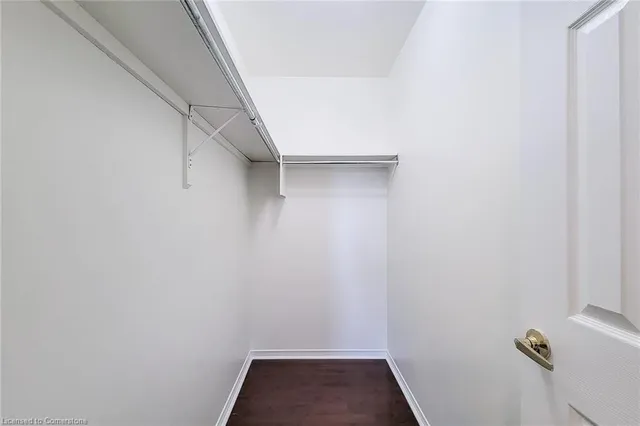 Additional image 25 of 482 Berkindale Dr