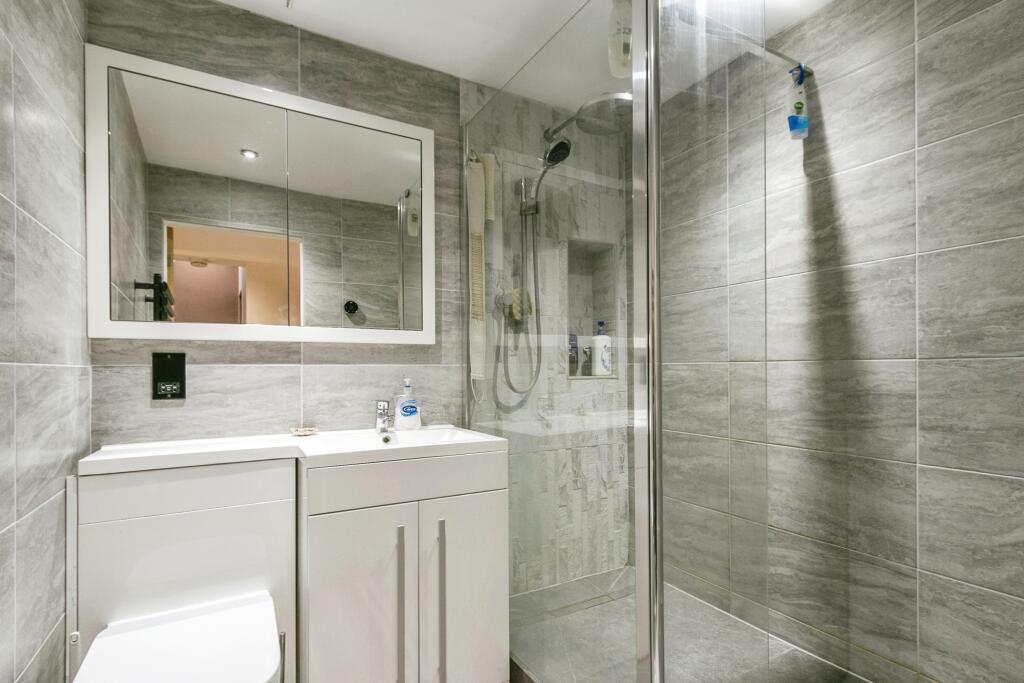 Additional image 21 of Evering Avenue, Poole, BH12