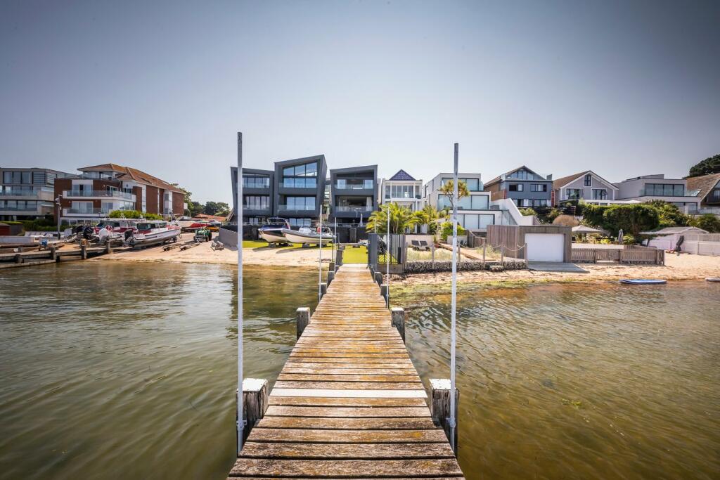 Additional image 45 of The Horseshoe, Sandbanks, Poole, BH13