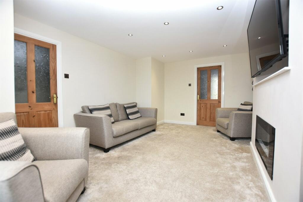 Additional image 4 of New Bury Close, Stanhill, Blackburn, Lancashire, BB5