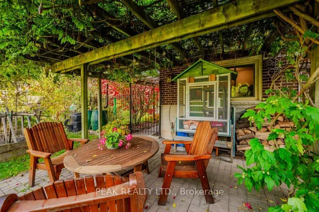 Additional image 32 of 88 Springbank Cres