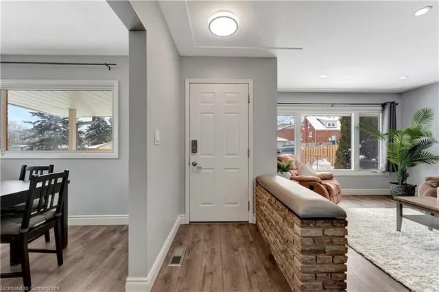 Additional image 4 of 11 Southmoor Dr