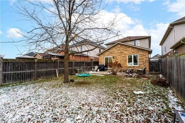 Additional image 24 of 369 Thomas Slee Dr