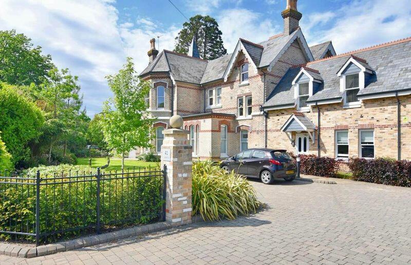 Additional image 5 of 2/3 Bedroom Flat - Cavendish Road £1700 pcm - Students & Sharers welcome - Available NOW!