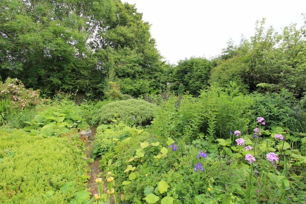 Additional image 46 of Shay Gate, Wilsden, Bradford, BD15