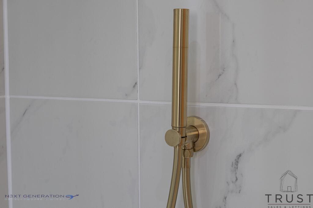 Additional image 52 of Hillside View, Drighlington