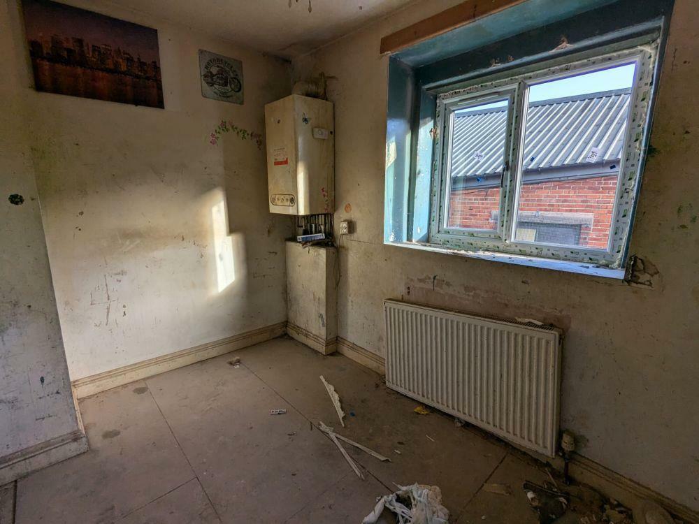 Additional image 6 of 643, Little Horton Lane Bradford, BD5 9BL