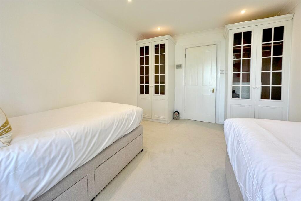 Additional image 12 of Sandbanks