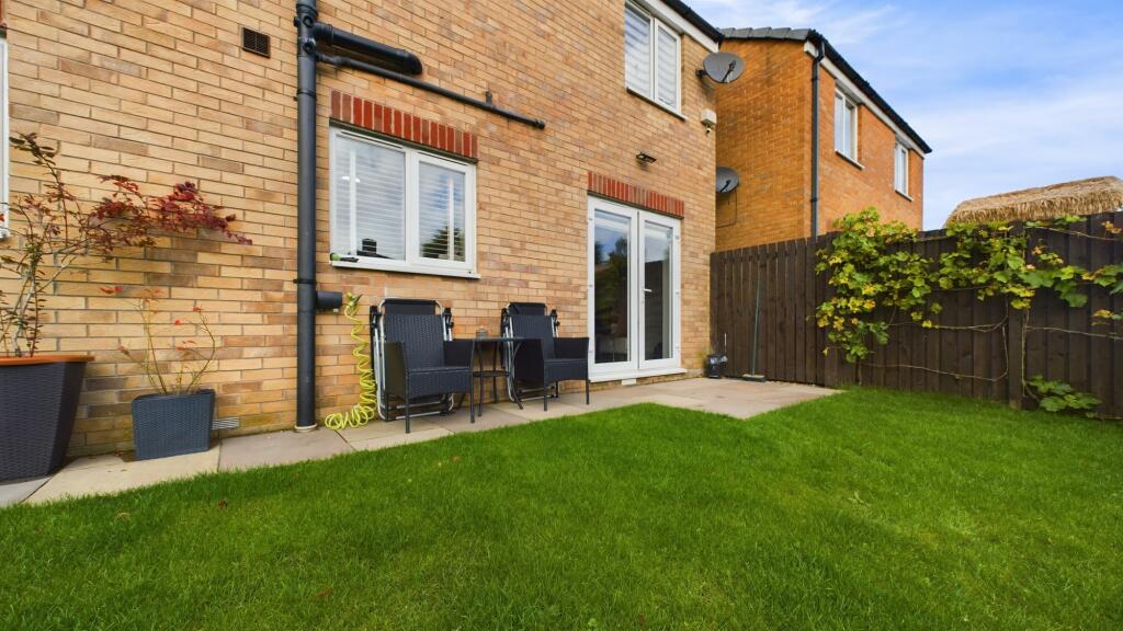 Additional image 20 of Pear Tree Close, Bradford, BD6