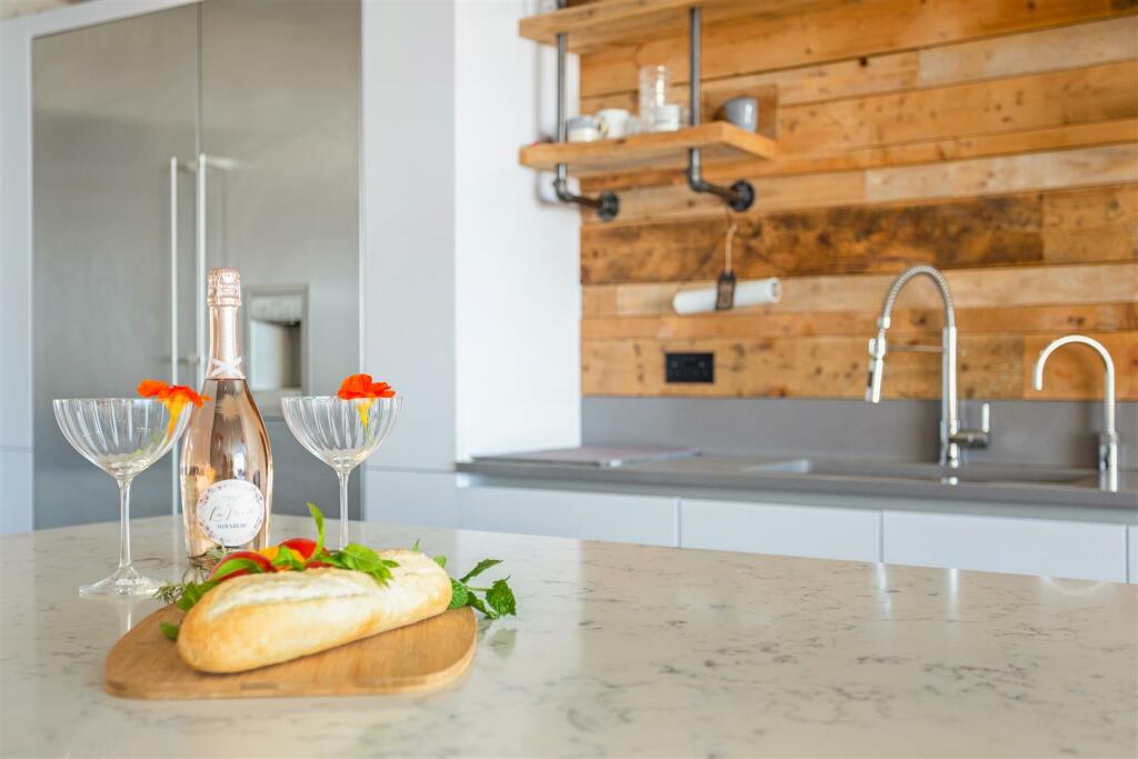 Additional image 13 of Shore Road, Sandbanks.