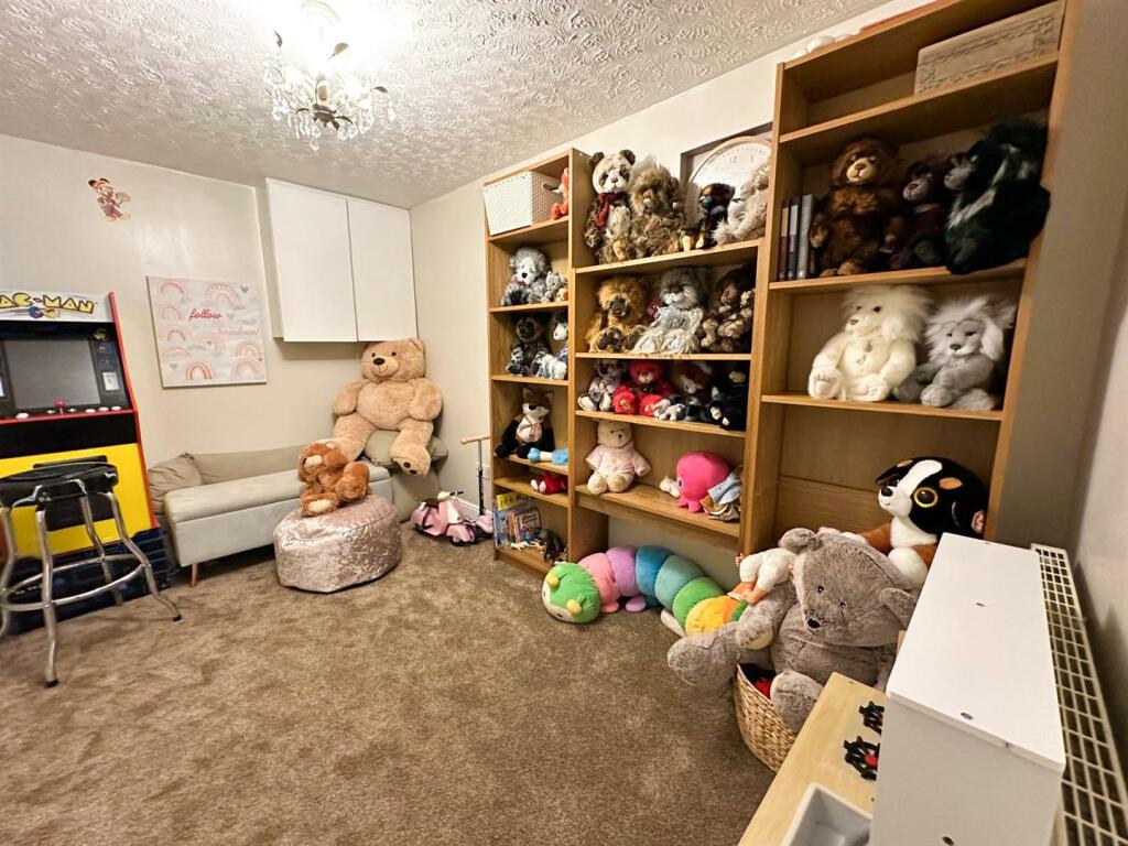 Additional image 18 of Bolton Road, Silsden