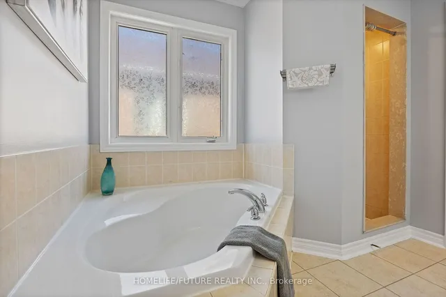 Additional image 28 of 652 Twain Ave