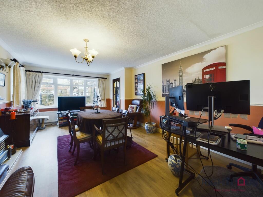 Additional image 4 of Harbour Road, Bradford, BD6