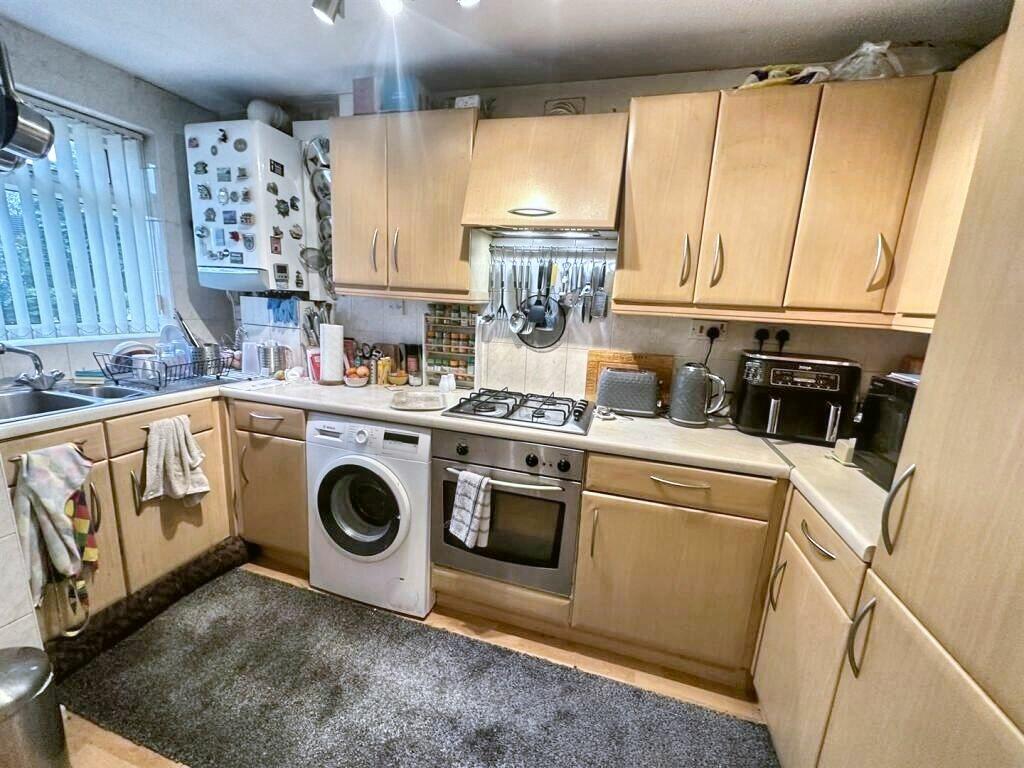 Additional image 8 of Ullswater Drive, Bradford, West Yorkshire, BD6 2TE