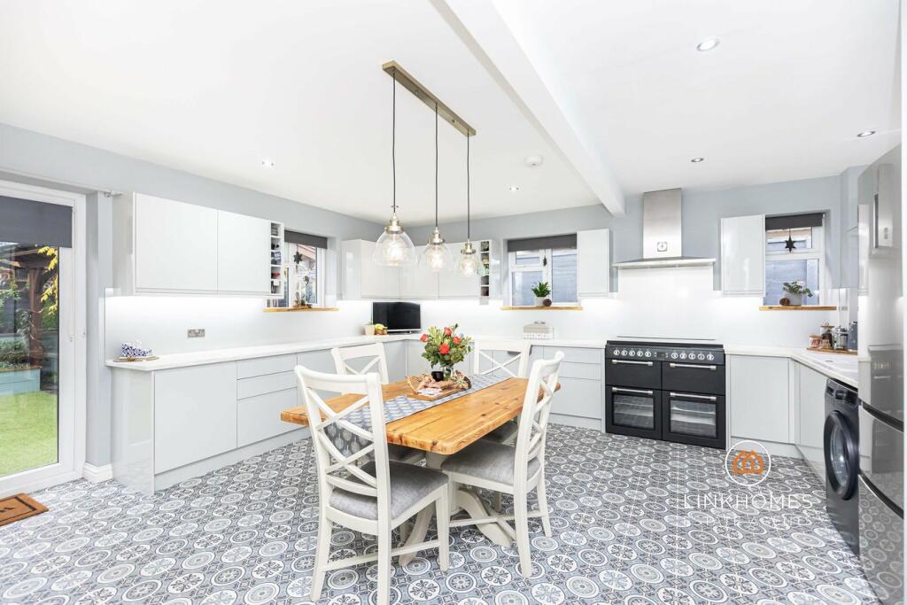 Additional image 26 of Wilmur Crescent, Poole, BH15