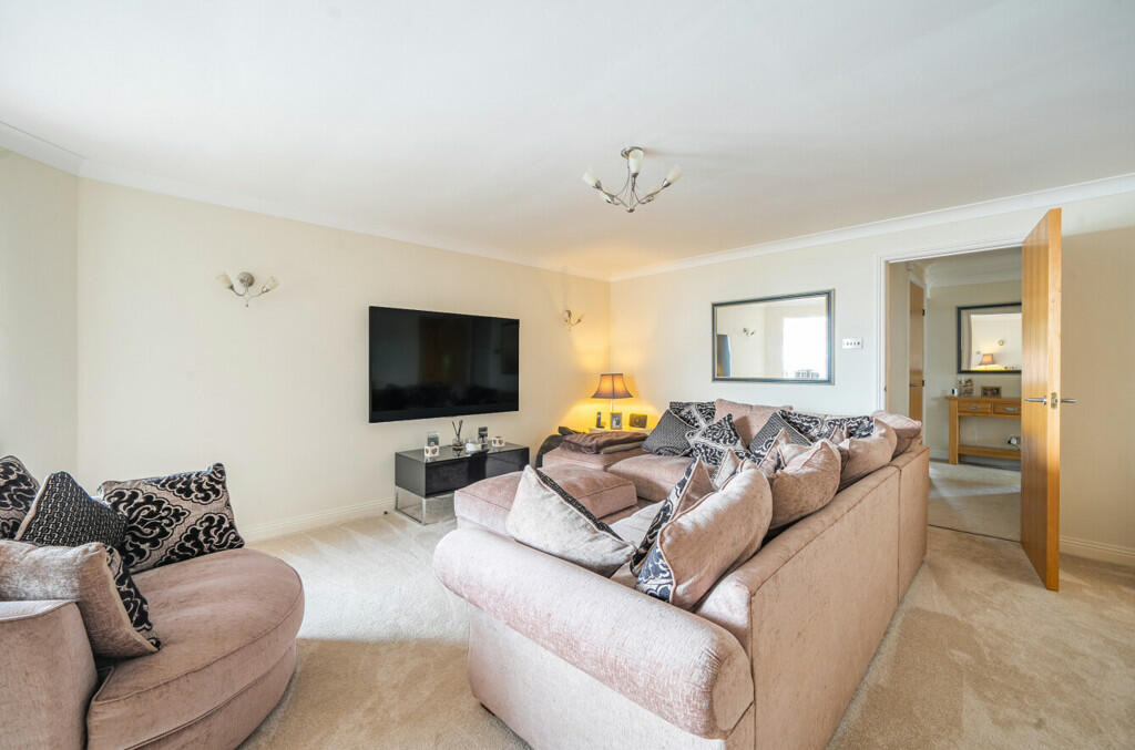 Additional image 4 of Lake Avenue, Poole, Dorset