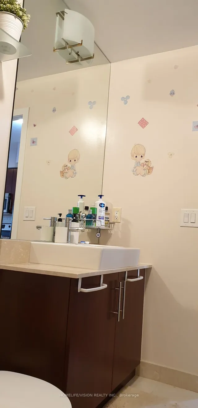 Additional image 12 of 55 Bremner Blvd Unit 3805