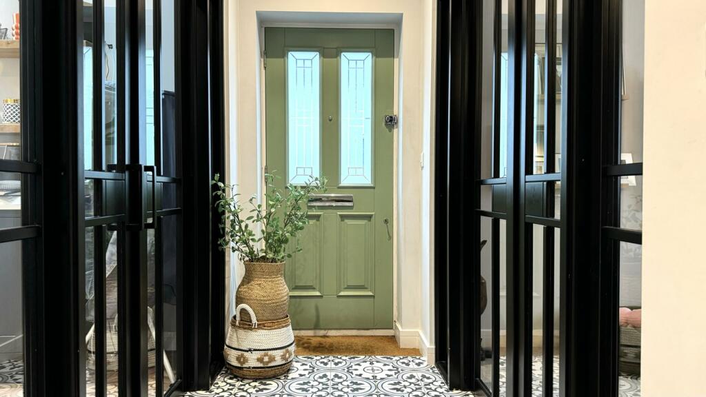 Additional image 13 of Sherwood Avenue, Whitecliff, Poole, BH14