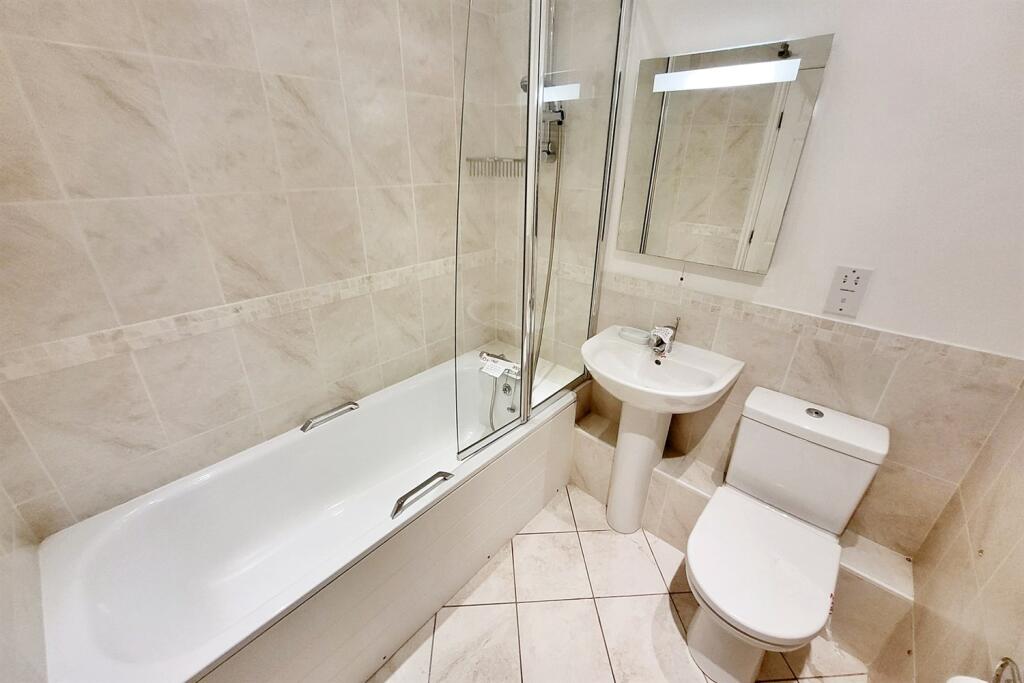 Additional image 16 of East Cliff