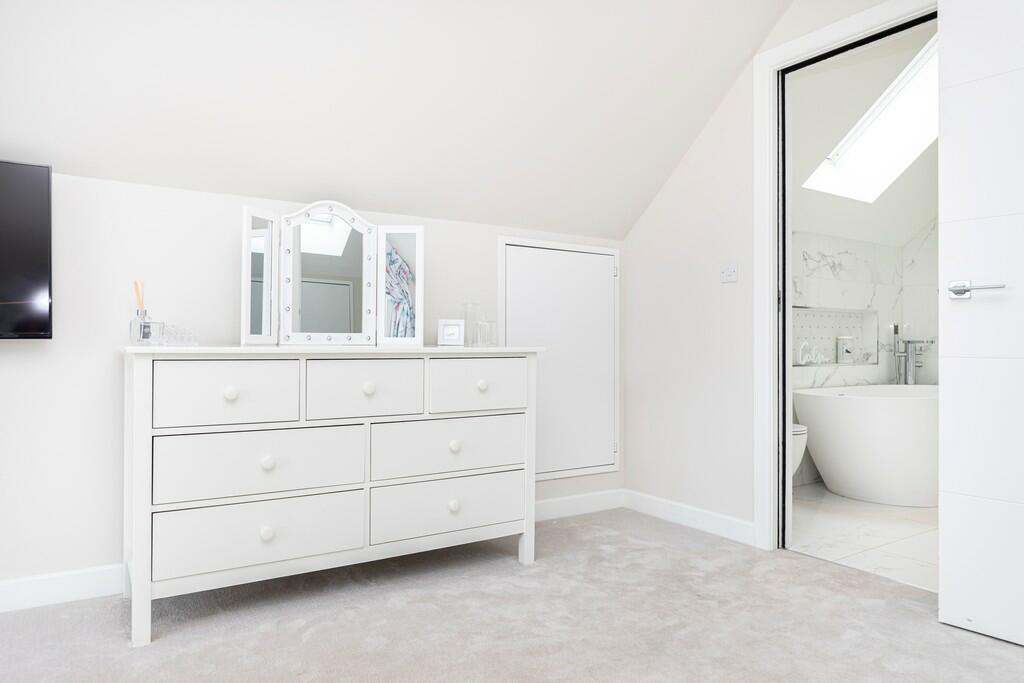 Additional image 24 of Sherwood Avenue, Whitecliff