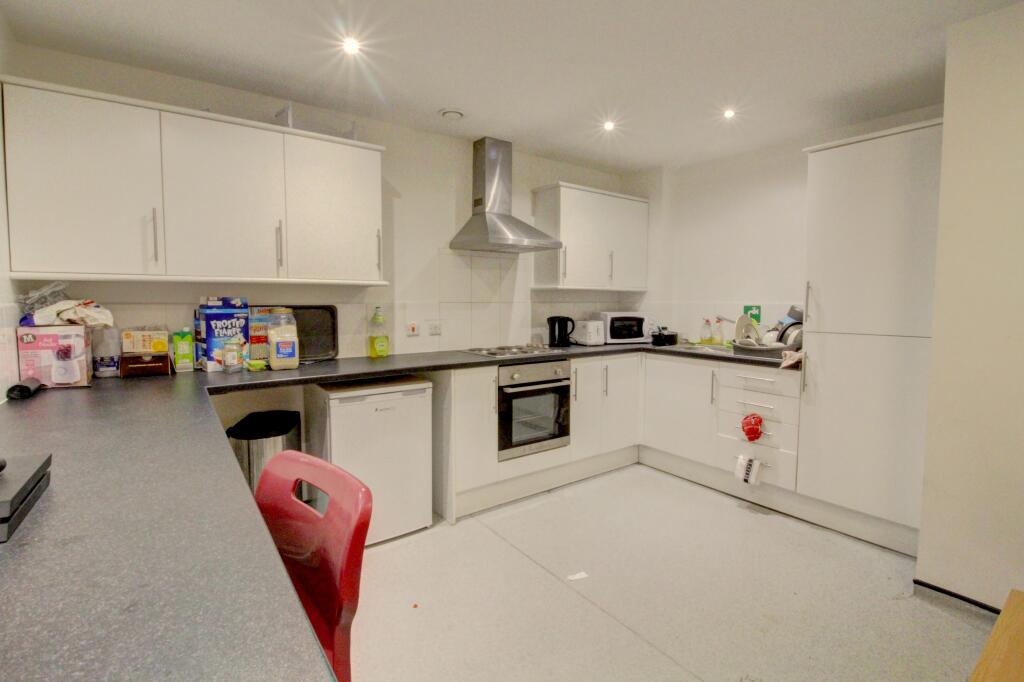 Additional image 15 of Longside Lane, Bradford, BD7