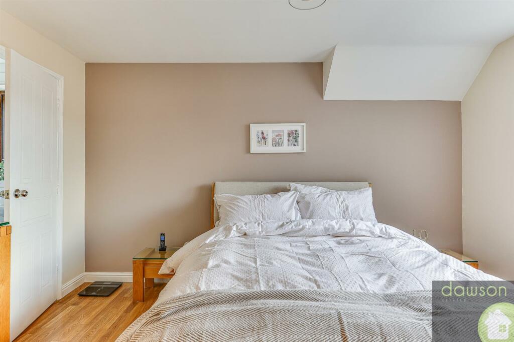 Additional image 11 of Cover Drive, Bradford