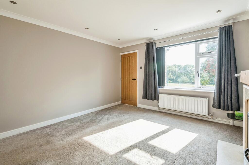 Additional image 4 of Hydale Court, Low Moor, Bradford