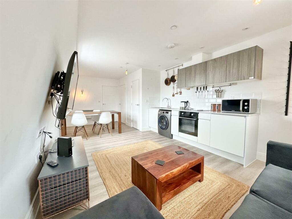 Additional image 11 of Albert Road, Bournemouth