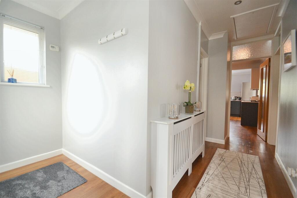 Additional image 9 of Creekmoor