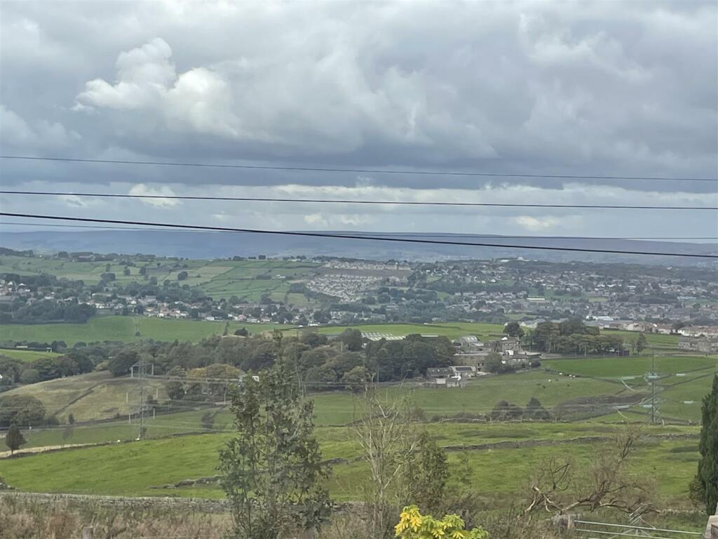 Additional image 12 of Scarlet Heights, Queensbury, Bradford