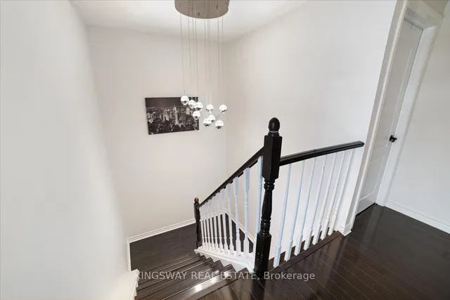 Additional image 13 of 109 Ashton Cres Unit 109