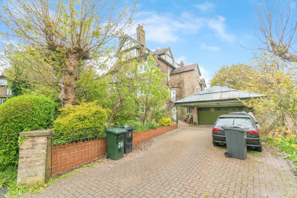 Additional image 44 of Park Grove, Bradford, BD9