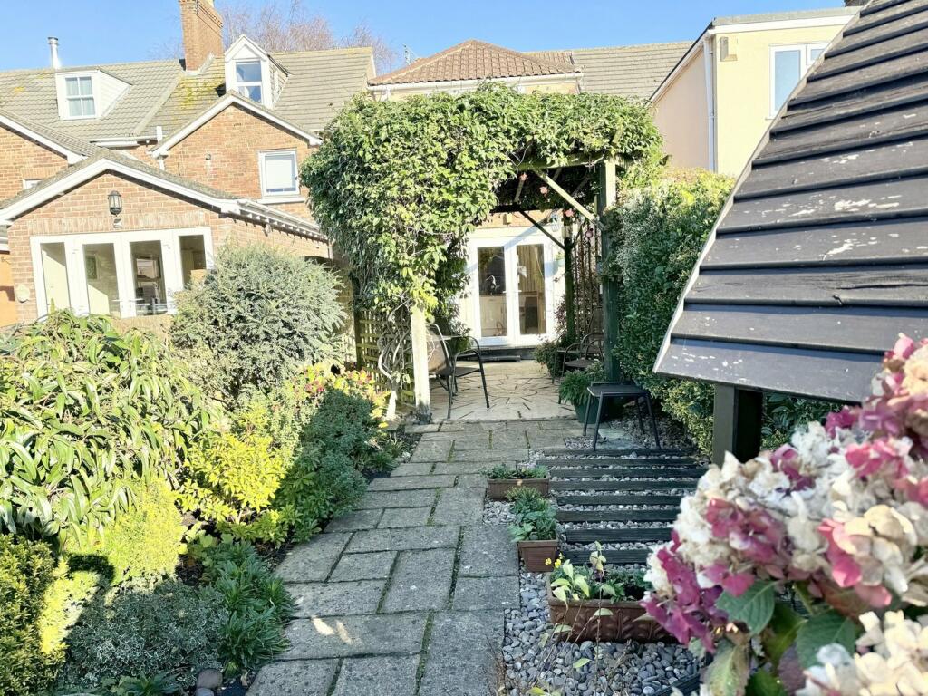 Additional image 32 of Shaftesbury Road, Heckford Park, Poole, BH15