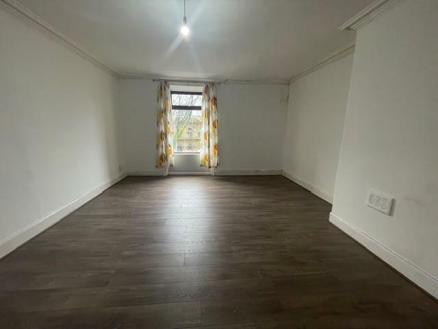 Additional image 10 of High Street, Queensbury