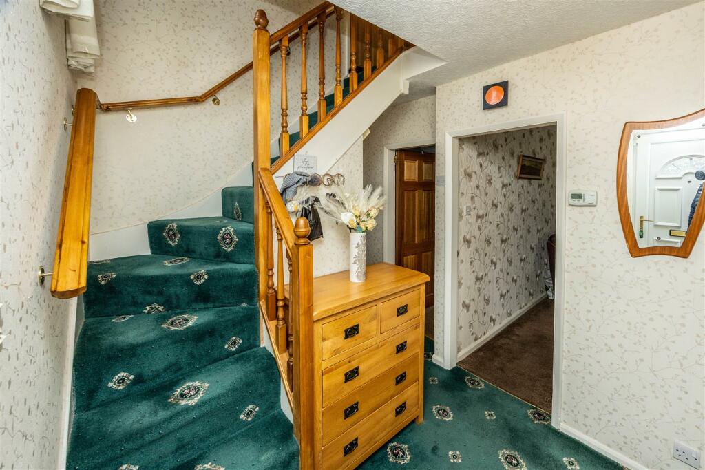 Additional image 7 of Tyersal Lane, Bradford