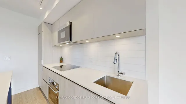 Additional image 7 of 47 Mutual St Unit 906