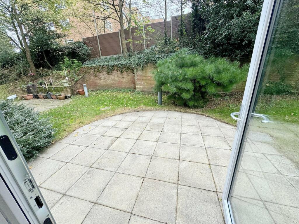 Additional image 9 of 47 Parkstone Road, Poole, BH15