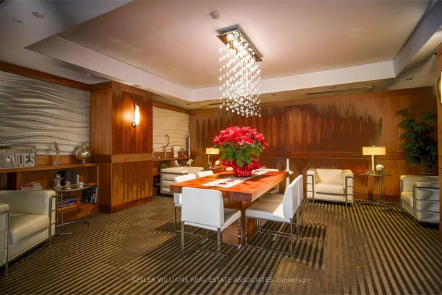 Additional image 28 of 112 Benton St Unit 601