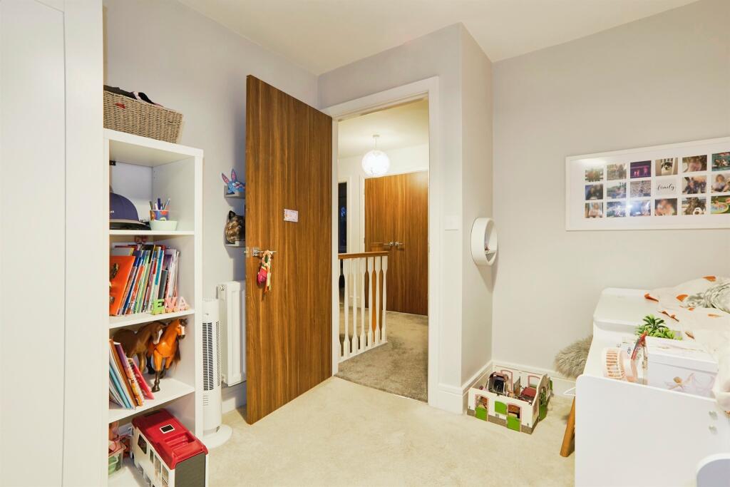 Additional image 22 of Harewood Drive, Bradford